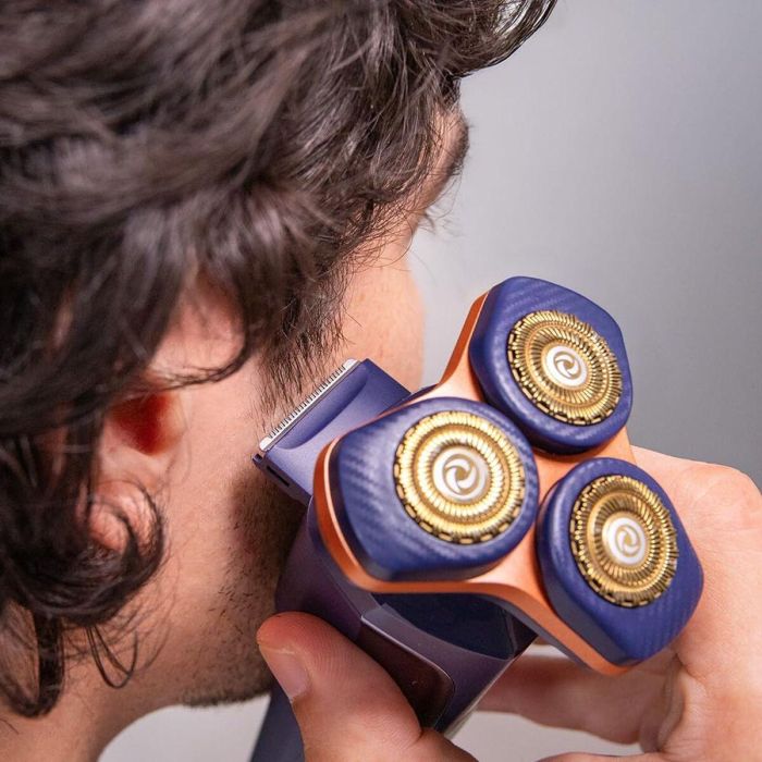 Cecotec Afeitadora Eléctrica PrecisionCare Aluminium LED, titanio, 2 velocidades, 2h batería 1