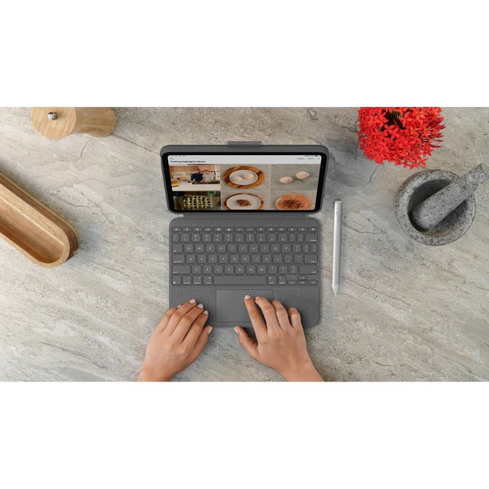 Logitech Combo Touch Teclado con Trackpad para iPad (2022) Gris US Layout