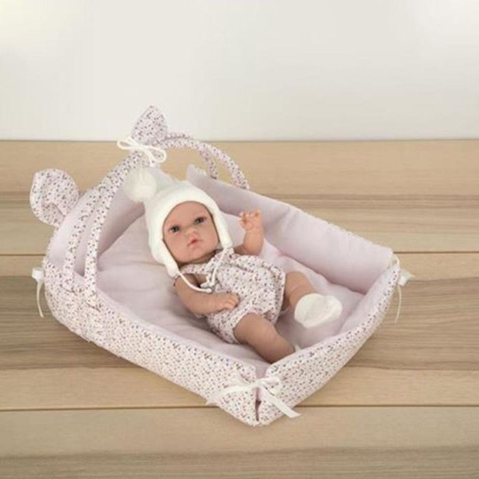 Muñeca elegance natal 33 cm con cuerpo de vinilo y cuna (medida cuna 26x37x24 cm)