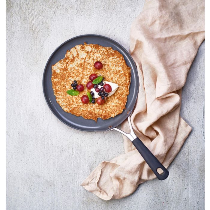 Sartén para crepes - CÓMODA Y MODERNA - CERAPRO - Aluminio reciclado - Ø25 cm - Apta para todo tipo de cocinas, incluida la de inducción 3 Sartén para crepes - CÓMODA Y MODERNA - CERAPRO - Aluminio reciclado - Ø25 cm - Apta para todo tipo de cocinas, incluida la de inducción 3