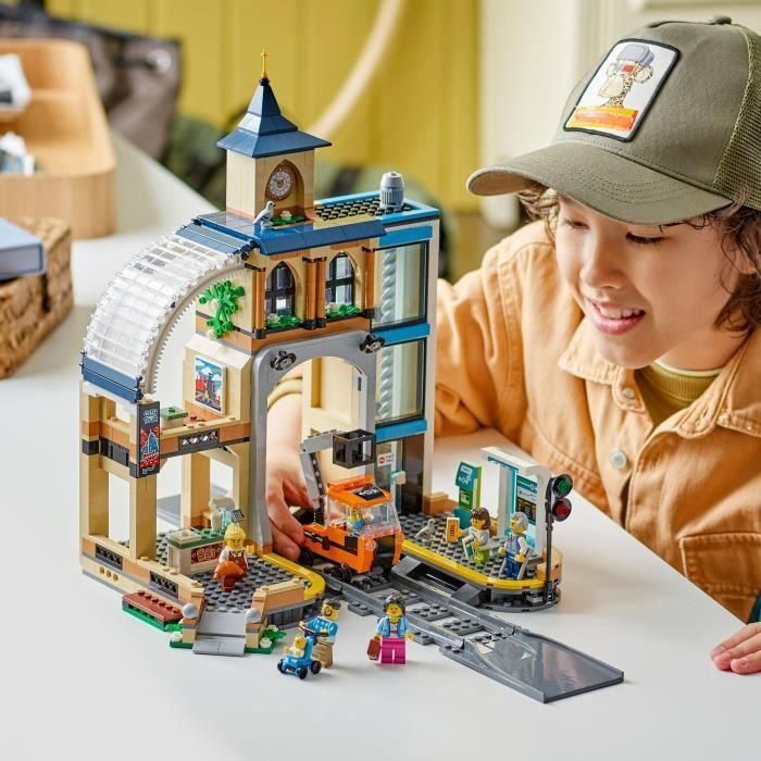 LEGO 60469 City Estación Central Set de Construcción de Juguete para Niños y Niñas, Edad Recomendada 7+ Años 4 LEGO 60469 City Estación Central Set de Construcción de Juguete para Niños y Niñas, Edad Recomendada 7+ Años 4