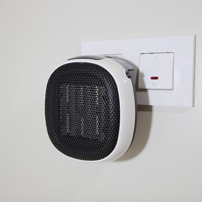 Edm Mini calefactor cerámico 700W con pantalla LED, programador 12h, función ventilador - 12,4x13,5x10,8cm 4 Edm Mini calefactor cerámico 700W con pantalla LED, programador 12h, función ventilador - 12,4x13,5x10,8cm 4