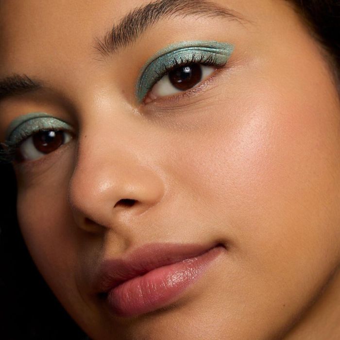 Set de Maquillaje Catrice ALOE VERA CATRICE 5 Set de Maquillaje Catrice ALOE VERA CATRICE 5