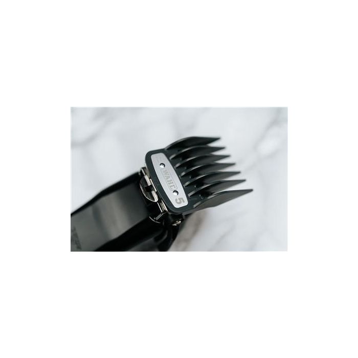 Wahl Cortapelos Elite Pro Sin Cable, Batería de Litio, 10 Peines Guía, Corte Preciso 1.5-25mm 10 Wahl Cortapelos Elite Pro Sin Cable, Batería de Litio, 10 Peines Guía, Corte Preciso 1.5-25mm 10
