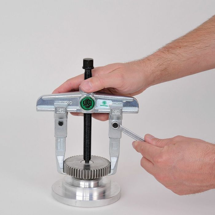 Extractor de rodamientos KUKKO 2 Patas 9