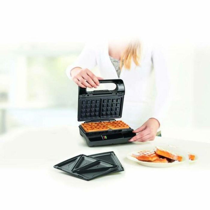 Sandwichera Grill Princess 01.117002.01.001 700W Negro 800 W 700 W 2 Sandwichera Grill Princess 01.117002.01.001 700W Negro 800 W 700 W 2