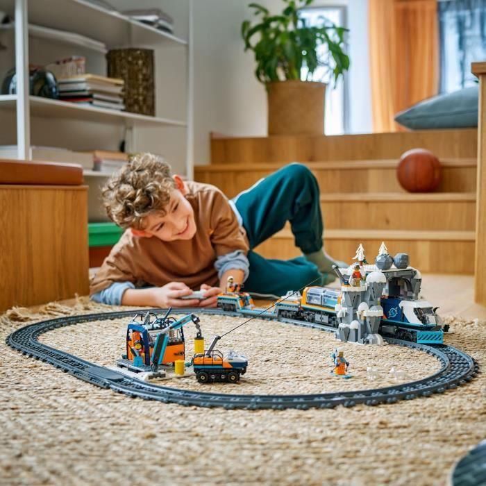 LEGO 60470 City Arctic Explorers Express - Juego para niños 7+ años 4 LEGO 60470 City Arctic Explorers Express - Juego para niños 7+ años 4