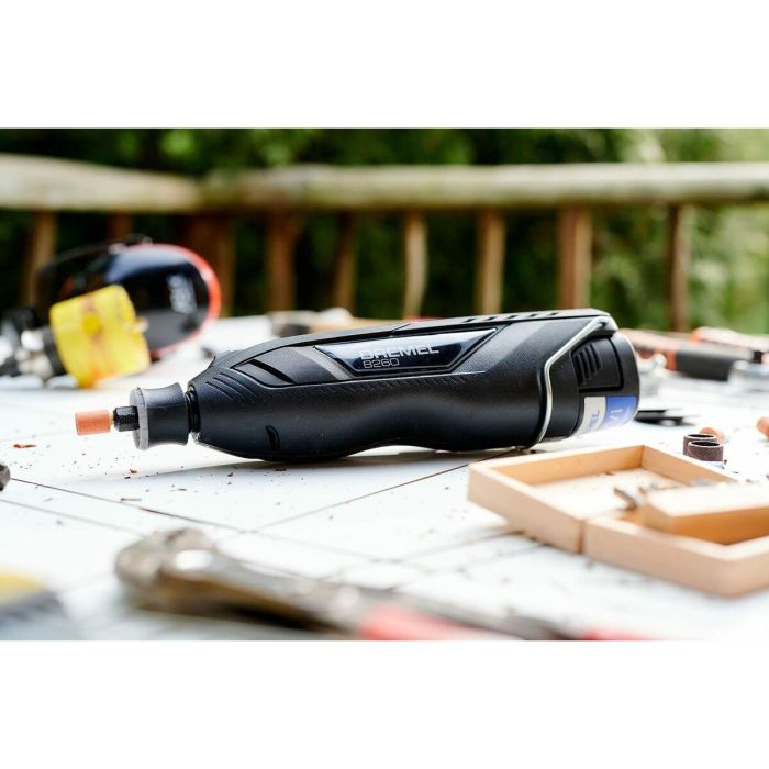 Dremel 12V3 Batería de iones de litio 12V 3Ah para herramientas múltiples inalámbricas 8240 y 8260 - Rendimiento mejorado 2 Dremel 12V3 Batería de iones de litio 12V 3Ah para herramientas múltiples inalámbricas 8240 y 8260 - Rendimiento mejorado 2