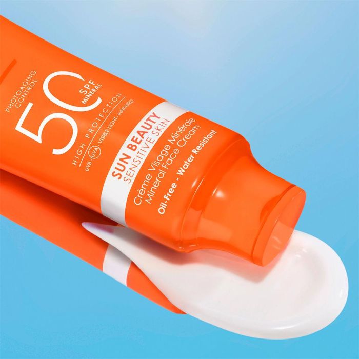 Lancaster SUN BEAUTY Crema Facial Mineral SPF50 Piel Sensible 30 ml con Protección de Amplio Espectro 3