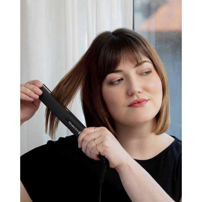 Remington Plancha de Pelo Ceramic Slim S1510 Antiestática Cerámica Turmalina Teflón Calentamiento Rápido 220°C Placas Extra Largas Negro 3