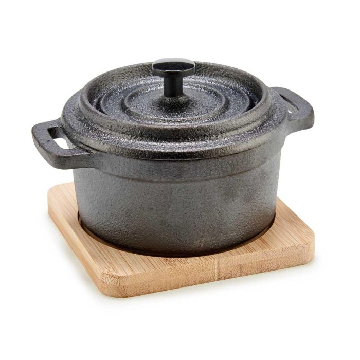 Cazuela Redonda Pequeña Hierro Base Bambú Kinvara 13x10 cm, Negro y Madera, Apta Horno (12 Unidades) 1