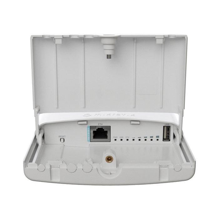 MikroTik 800 MHz, RouterOS v7, 256 MB, 128 MB, PoE, 15 W, 18-28 V, 2400 Mbit/s, 802.11a/n/ac/ax, Wi-Fi 6, USB type A 1 MikroTik 800 MHz, RouterOS v7, 256 MB, 128 MB, PoE, 15 W, 18-28 V, 2400 Mbit/s, 802.11a/n/ac/ax, Wi-Fi 6, USB type A 1