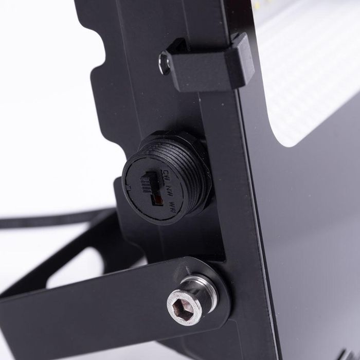 Lumileds 1916-NS-HVFL50W-F-3CCT Foco Proyector LED 50W 6500Lm PRO IP65 Temperatura de Color Regulable TRIAC Dimmable Exterior Antideslumbramiento 4 Lumileds 1916-NS-HVFL50W-F-3CCT Foco Proyector LED 50W 6500Lm PRO IP65 Temperatura de Color Regulable TRIAC Dimmable Exterior Antideslumbramiento 4
