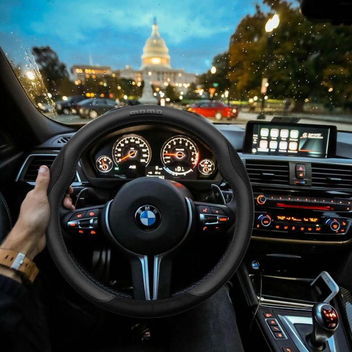 Momo Funda Volante Comfort Micr. Blk Edition M 38-39 cm MOMLSWCCOMCBE Polipurethano Agarre Firme y Confort Universal 4