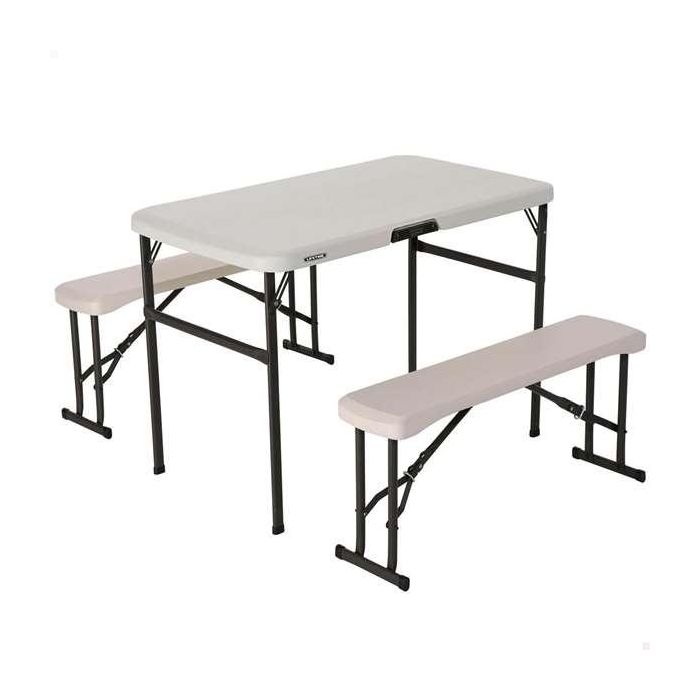 Conjunto de mesa (106x61x74 cm) y dos bancos (94x22x42 cm)plegables con asas incorporadas para 4 personas Conjunto de mesa (106x61x74 cm) y dos bancos (94x22x42 cm)plegables con asas incorporadas para 4 personas