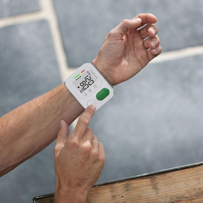 Medisana BW 345 Tensiómetro de muñeca digital, medición de arritmias, Dígitos XL, 398 memorias, dispositivo médico certificado 5 Medisana BW 345 Tensiómetro de muñeca digital, medición de arritmias, Dígitos XL, 398 memorias, dispositivo médico certificado 5