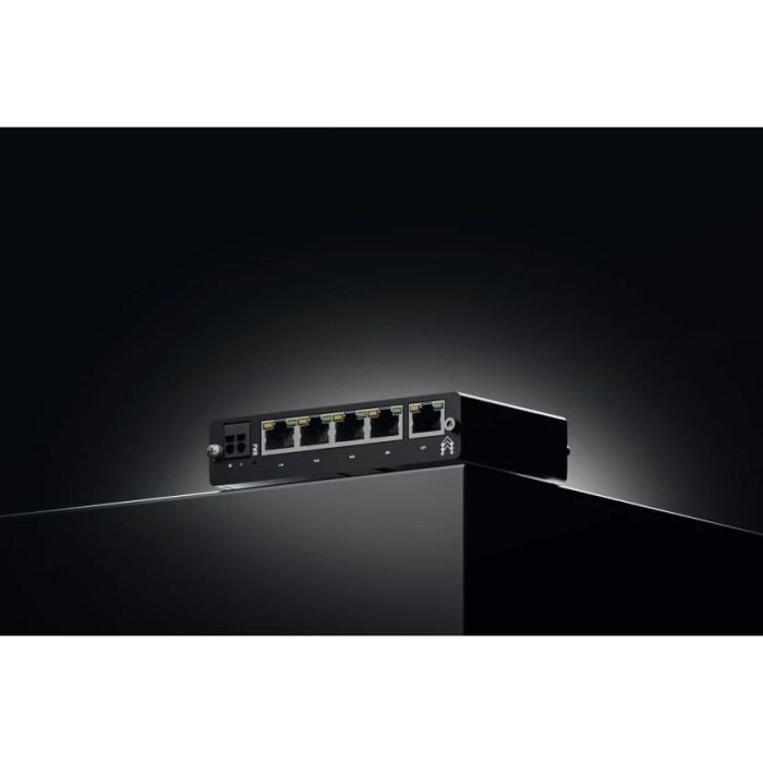 5P Teltonika TSW114 Industrial GSwitch 4