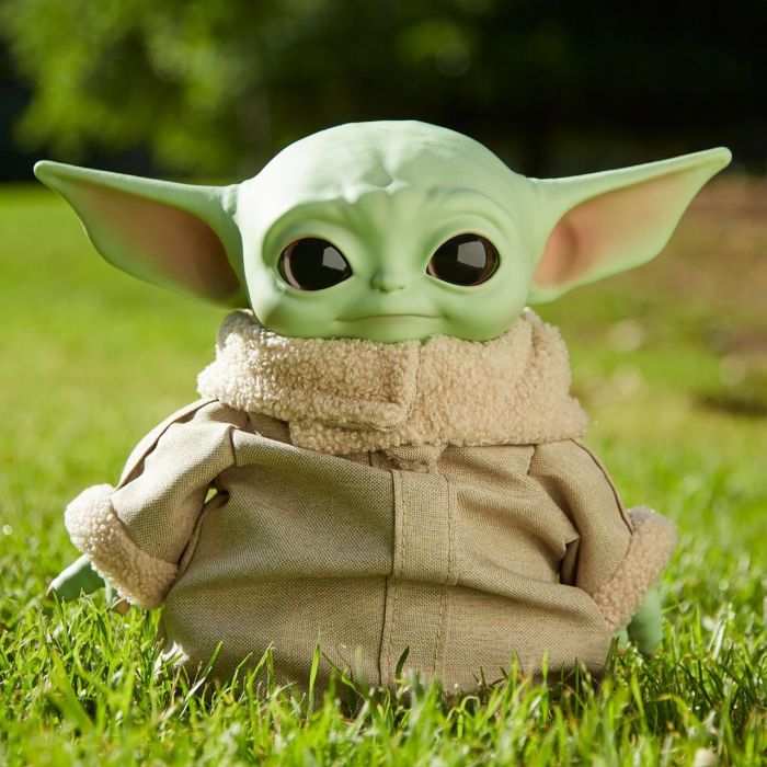 Mattel Peluche Baby Yoda Star Wars GWD85 El Niño 28cm de El Mandaloriano 4