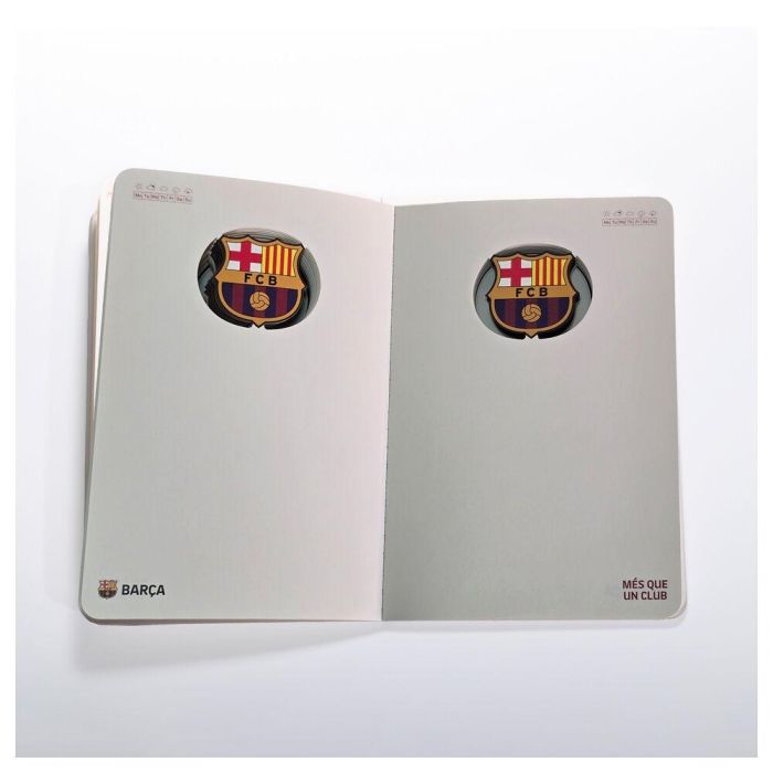 FC Barcelona Cuaderno A5 con Escudo 3D, 120 Páginas sin Pautar, Oficial Blaugrana