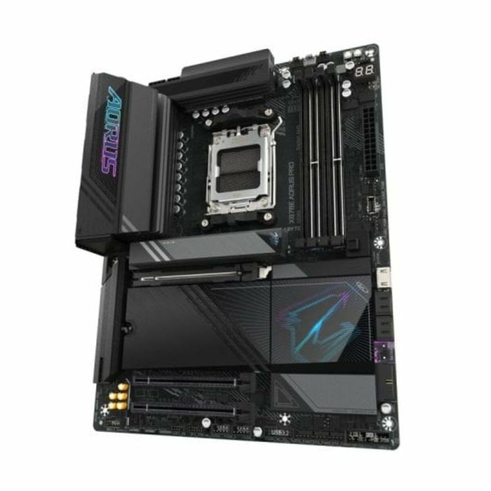 Placa Base Gigabyte AMD X870 AMD AM5 2