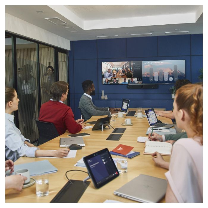 HP Poly Studio X72 Barra de Colaboración de Vídeo All-In-One 4K Ultra HD Zoom 7,3x Negro (TAA) 9