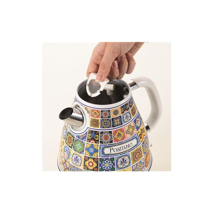Ariete Hervidor Positano Vintage 1.7L, Base Inalámbrica, Filtro de Metal, Auto Apagado, Complemento Decorativo 3 Ariete Hervidor Positano Vintage 1.7L, Base Inalámbrica, Filtro de Metal, Auto Apagado, Complemento Decorativo 3