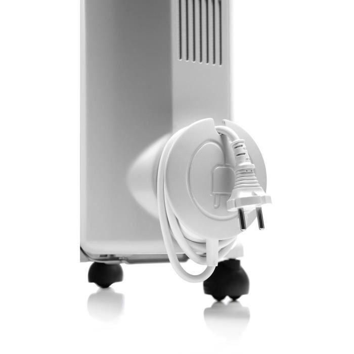 Delonghi DEL8004399850743 Radiador en baño de aceite Radia, 1500W, 3 etapas, Tecnología Real Energy, Batería alto rendimiento 3 Delonghi DEL8004399850743 Radiador en baño de aceite Radia, 1500W, 3 etapas, Tecnología Real Energy, Batería alto rendimiento 3
