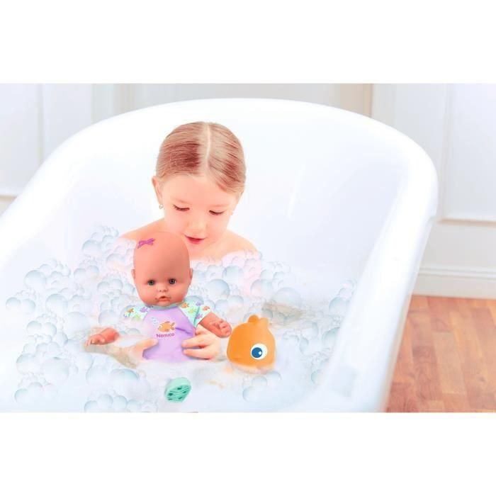Nenuco Nfn88000 Muñeco Mi Primer Baño para Bebés | Cuerpo Suave Sumergible en Agua con Pececito Incluido | Ideal para +12 Meses 2 Nenuco Nfn88000 Muñeco Mi Primer Baño para Bebés | Cuerpo Suave Sumergible en Agua con Pececito Incluido | Ideal para +12 Meses 2