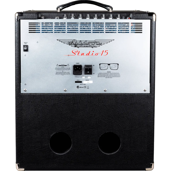 Ashdown Studio15 Amplificador Bajo Combo 1 x 15" 300W 4