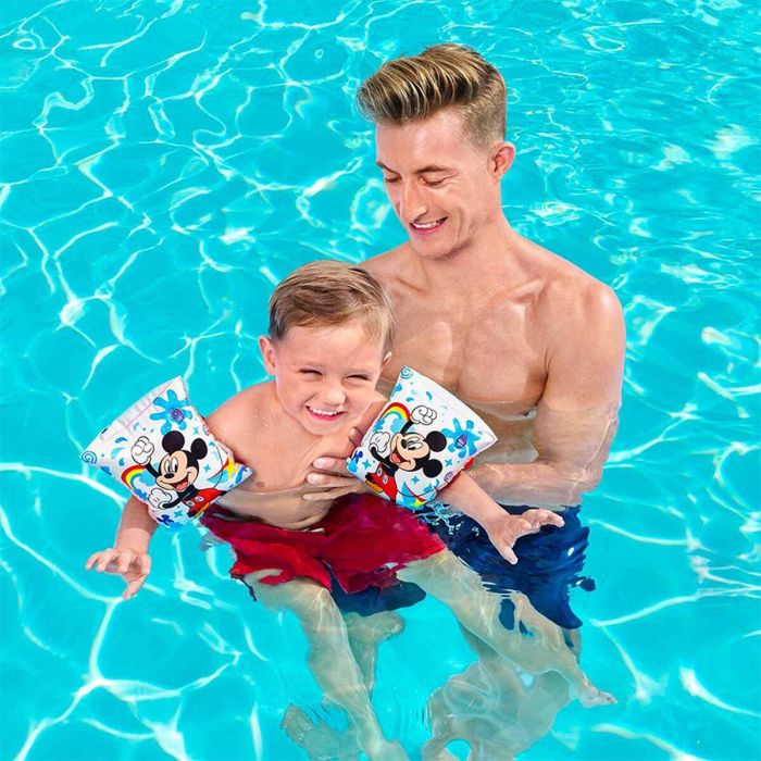 Bestway Manguitos Hinchables Disney Mickey & Friends 23x15 cm +3 a 6 Años Piscina y Playa 91002 1 Bestway Manguitos Hinchables Disney Mickey & Friends 23x15 cm +3 a 6 Años Piscina y Playa 91002 1