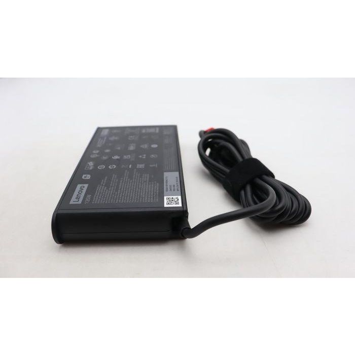 Lenovo 135W USB-C AC adapter with multiple voltage outputs (20V, 15V, 9V, 5V), suitable for Lenovo devices. 6