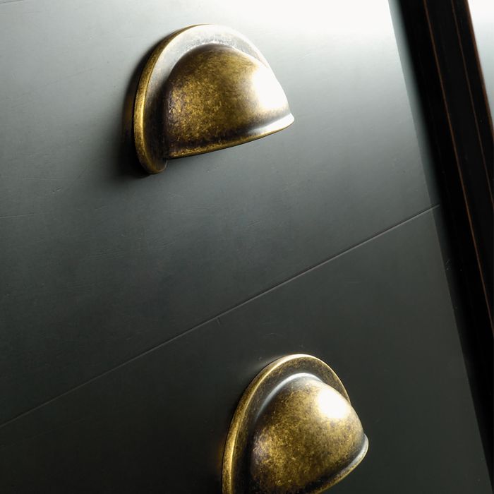 Emuca Lote de 20 tiradores para mueble Alberic, L77mm, intereje 64mm, Zamak, Bronce 2