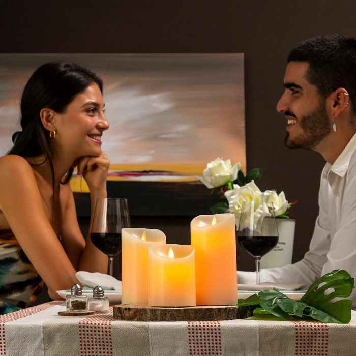 Velas LED Multicolor Efecto Llama con Mando Lendles InnovaGoods 3 Unidades 11