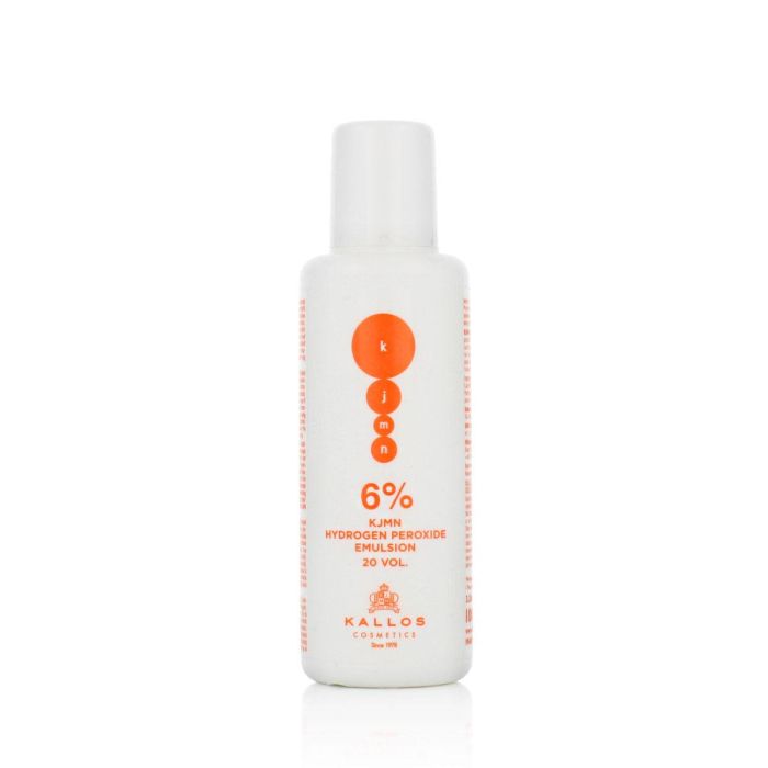 Oxidante Capilar Kallos Cosmetics KJMN 6% 6% 20 vol (100 ml) Oxidante Capilar Kallos Cosmetics KJMN 6% 6% 20 vol (100 ml)