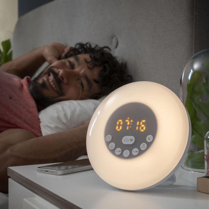 Despertador Amanecer Recargable con Altavoz Sunrilk InnovaGoods Despertador Amanecer Recargable con Altavoz Sunrilk InnovaGoods