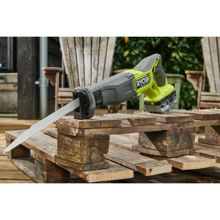 Ryobi AAAOD74649 Sierra alternativa sin escobillas 18V, 0-3200 cp/min, recorrido 32mm, madera 210mm, sistema antivibración 3 Ryobi AAAOD74649 Sierra alternativa sin escobillas 18V, 0-3200 cp/min, recorrido 32mm, madera 210mm, sistema antivibración 3