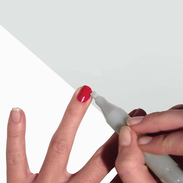 OPI Lápiz Corrector Quitaesmalte 4 ml 2