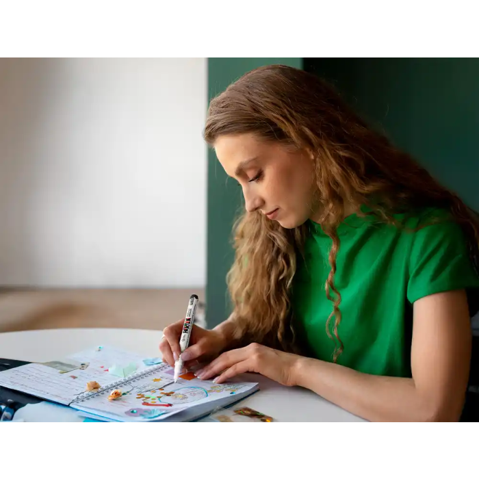 Liderpapel Rotuladores Acrylic Base Agua Todo Tipo de Superficie Punta Fina 0,7 mm Caja de 4 Perfiladores Blanco y Negro 10 Liderpapel Rotuladores Acrylic Base Agua Todo Tipo de Superficie Punta Fina 0,7 mm Caja de 4 Perfiladores Blanco y Negro 10