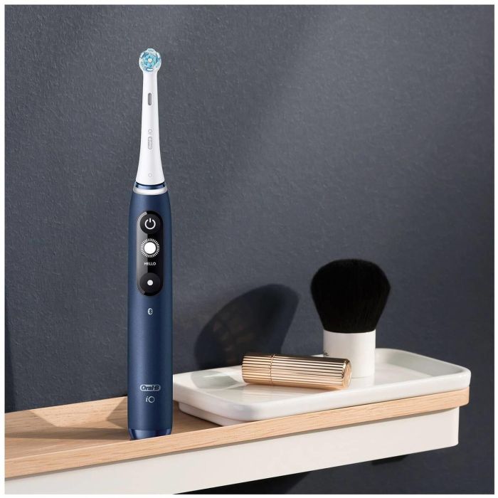 Oral-B iO Series 7N Sapphire Blue 1 Oral-B iO Series 7N Sapphire Blue 1