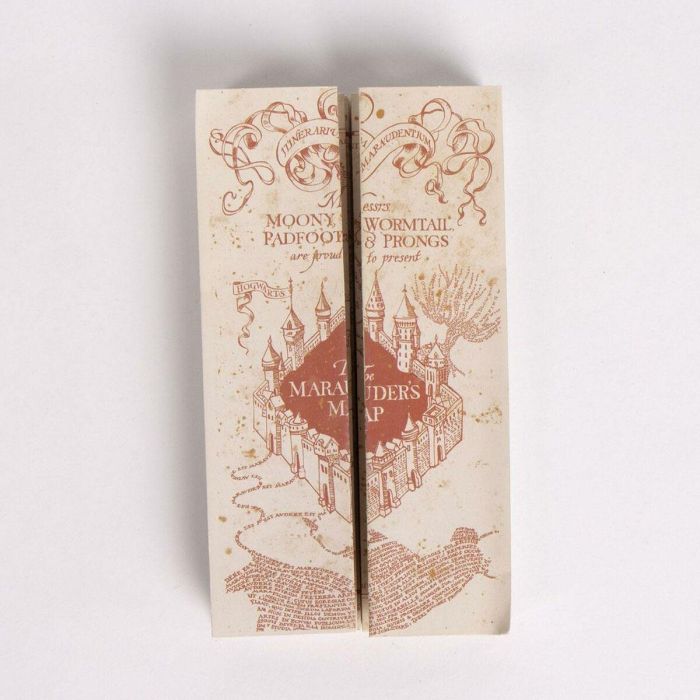 Set de papelería luces harry potter 25.5 x 22.0 x 25.0 cm 9 Set de papelería luces harry potter 25.5 x 22.0 x 25.0 cm 9