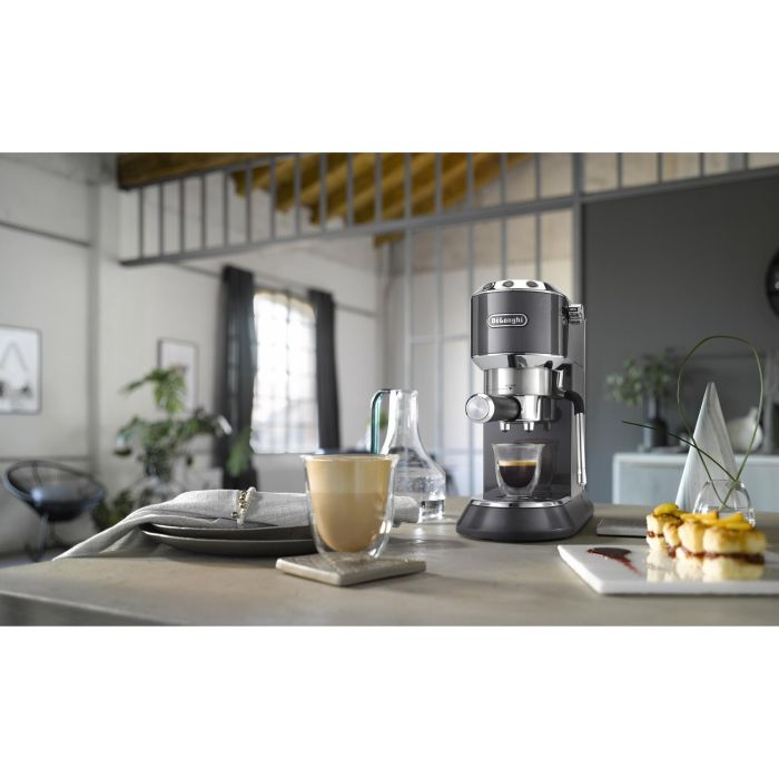 Cafetera Eléctrica DeLonghi EC885.GY 1 L 1
