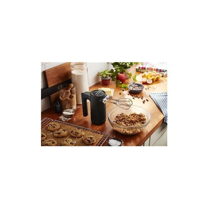 Kitchenaid 5KHMB732 EBM Batidora Amasadora Inalámbrica, 7 Velocidades, Varillas Turbo de Acero Inoxidable, Negro Mate 6 Kitchenaid 5KHMB732 EBM Batidora Amasadora Inalámbrica, 7 Velocidades, Varillas Turbo de Acero Inoxidable, Negro Mate 6