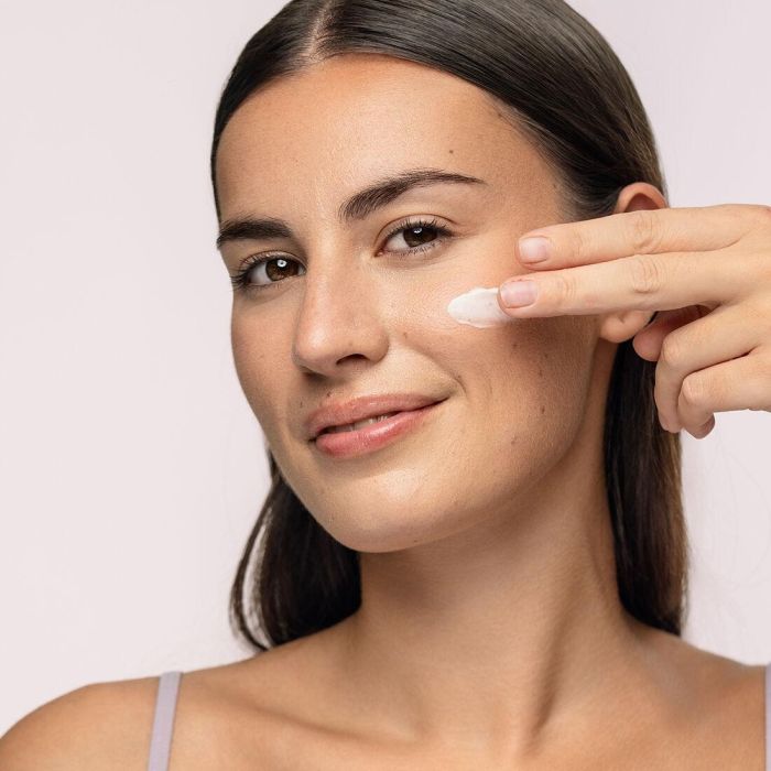 Pack Tratamiento Facial Reafirmante Kombucha InnovaGoods 2 Pack Tratamiento Facial Reafirmante Kombucha InnovaGoods 2