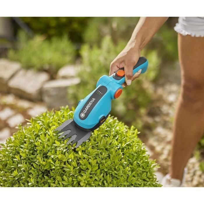 Kit Cisaille A Gazon Comfortcut Li + Bush Cutle Blade - 3.6 V/3.0 AH - Protección de cuchillas de cable USB -C - 9888-20 2 Kit Cisaille A Gazon Comfortcut Li + Bush Cutle Blade - 3.6 V/3.0 AH - Protección de cuchillas de cable USB -C - 9888-20 2
