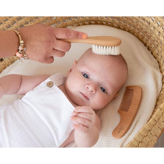 KioKids Set de Peines Madera de Haya para Bebés Antialérgico Cerdas Extrasuaves Natural y Sostenible +0 Meses 1