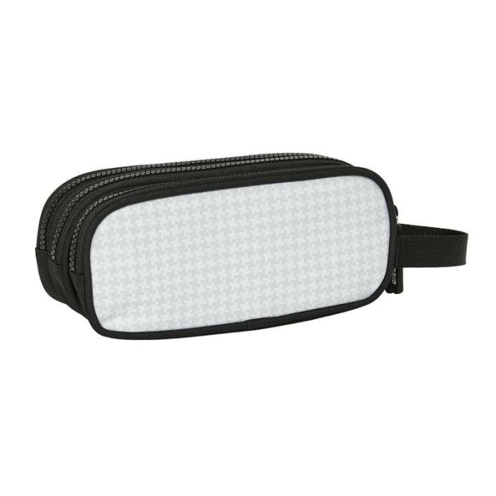 Bolso Escolar Portatodo Safta Triple Real Madrid 1 Equipacion 24-25 85x210x70 mm 1 Bolso Escolar Portatodo Safta Triple Real Madrid 1 Equipacion 24-25 85x210x70 mm 1