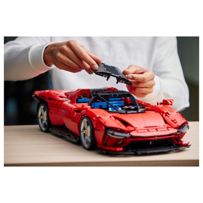 Lego Technic 42143 Ferrari Daytona SP3 Auto en miniatura Modelo para construir para Adultos 3