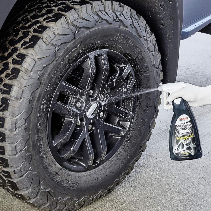 Sonax Bestia Limpiador De Llantas SX04333000 4 Sonax Bestia Limpiador De Llantas SX04333000 4