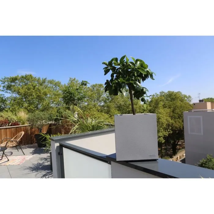 Riviera Contenedor Granito 40x40 Piedra Doble Pared Con Sistema De Retención De Agua Cuadrado 100% Reciclable Fabricación Francesa 2