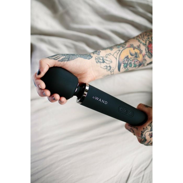 Varita Masajeadora Le Wand Negro 3 Varita Masajeadora Le Wand Negro 3